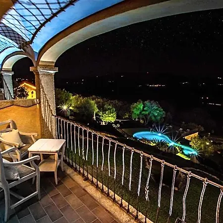 Hotel Moma 4*