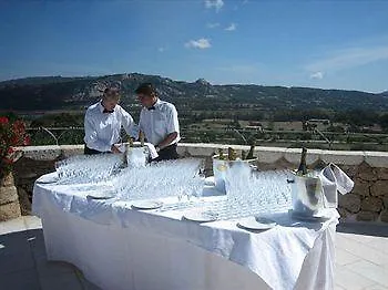 Moma Ξενοδοχείο 4*