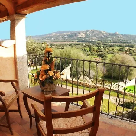 Moma Szálloda Cannigione